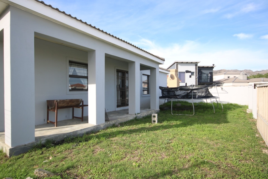 4 Bedroom Property for Sale in Fairview Golf Estate Western Cape